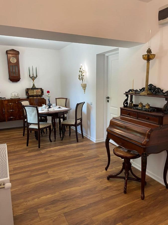 Homestay Iasskii Torg - La Belle Epoque *