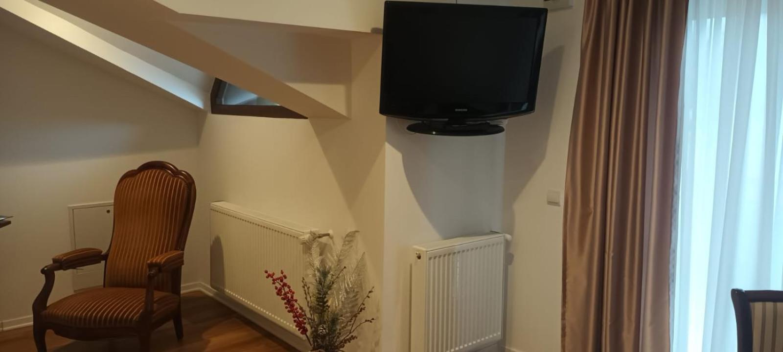 Homestay Iasskii Torg - La Belle Epoque Iasi