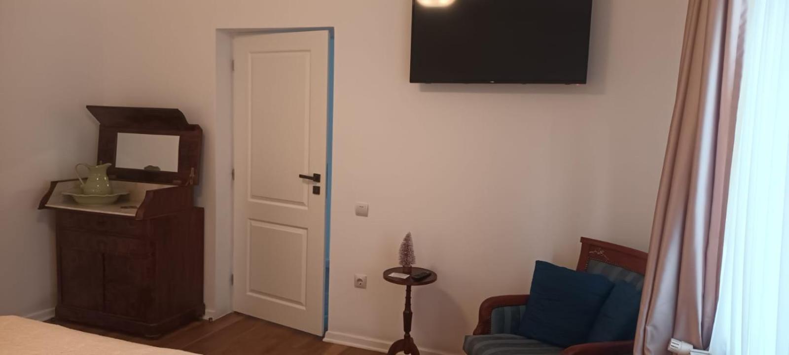 Iasskii Torg - La Belle Epoque Homestay *